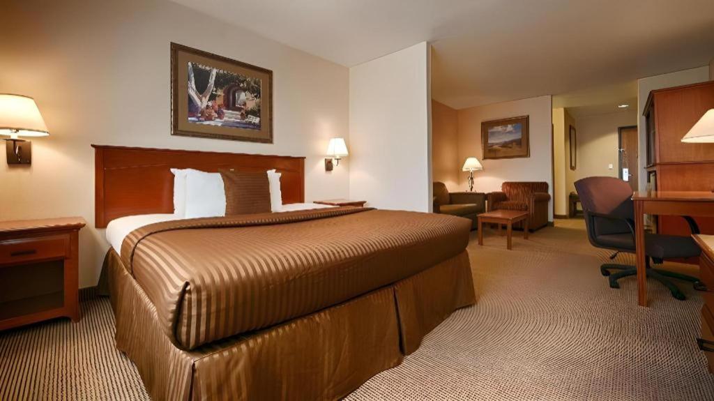 Best Western Territorial Inn And Suites Bloomfield Eksteriør billede