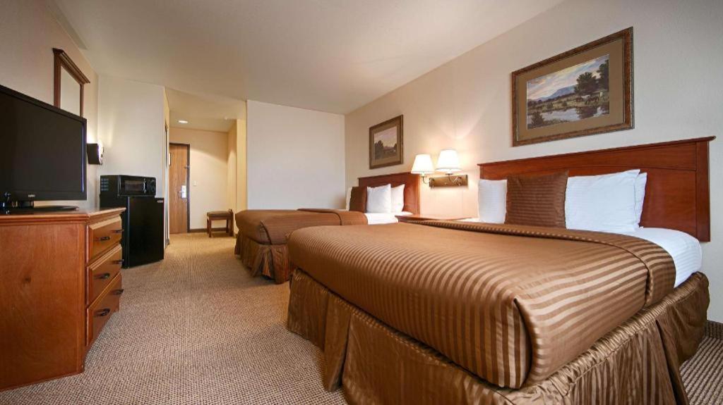 Best Western Territorial Inn And Suites Bloomfield Eksteriør billede